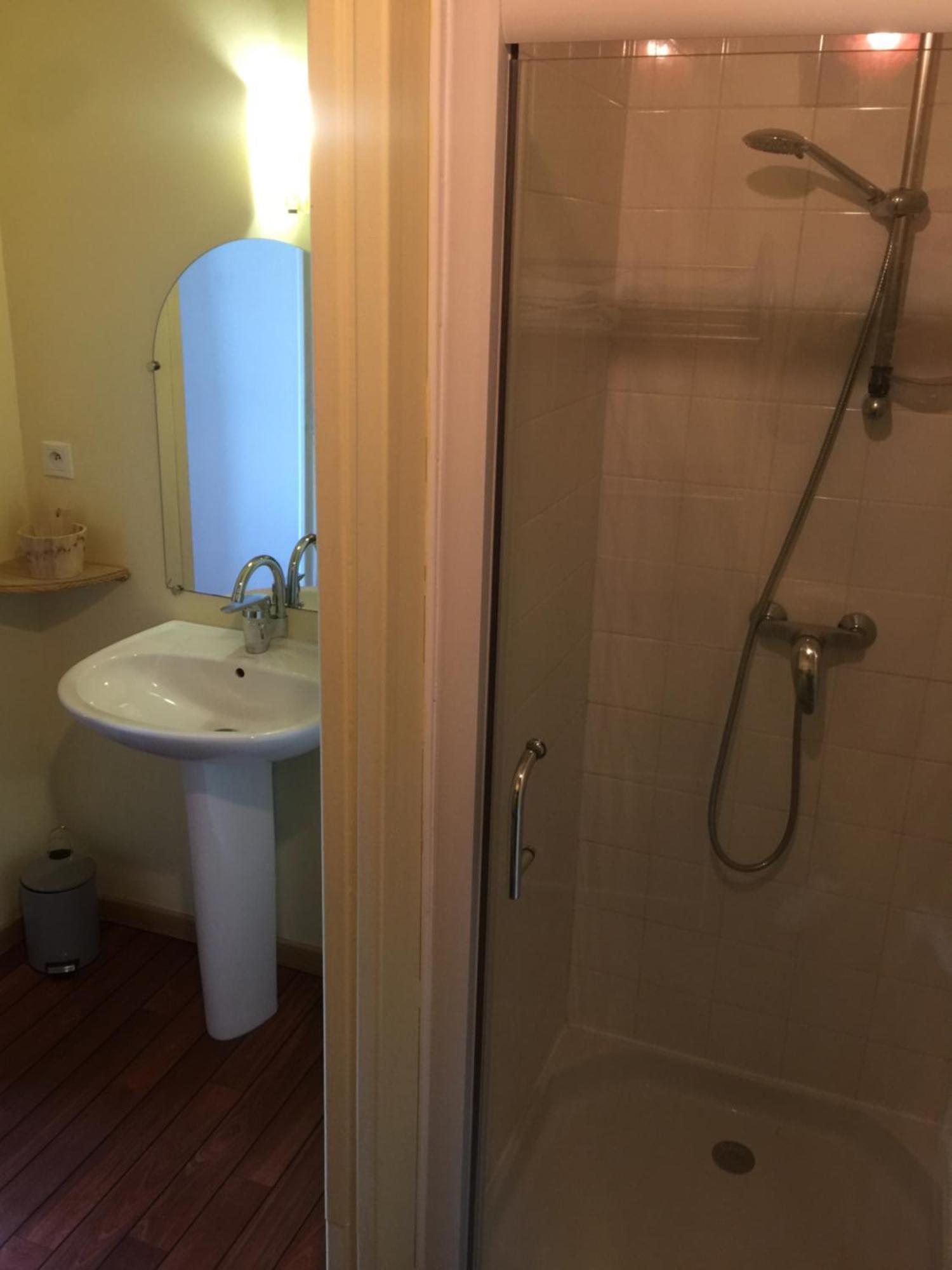 Hotel Au Père Tranquille Tinchebray-Bocage Esterno foto